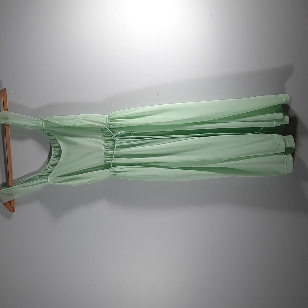 Munsingwear pastel green 2 piece gown/top set SZ S - Picture 7 of 15